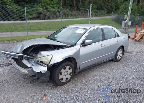 2006 Honda Accord 2.4 Lx z USA, uszkodzony, nr VIN 1HGCM56436A005142